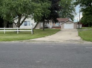 10600 Osage Rd, Prophetstown, IL 61277