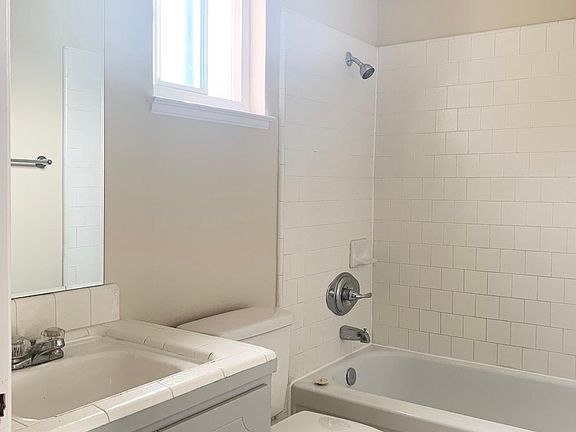 5th image of 2070 Radio Ave #2319