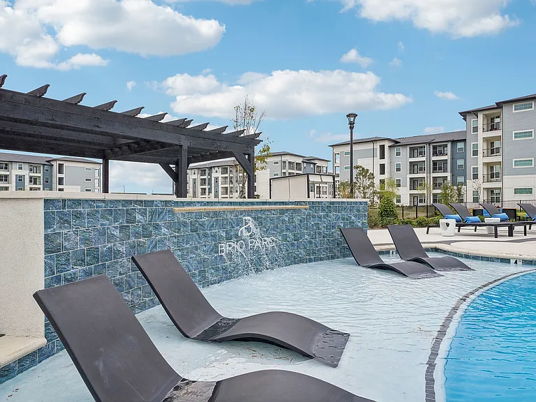 Brio Parc Apartments & Townhomes — Photo 42