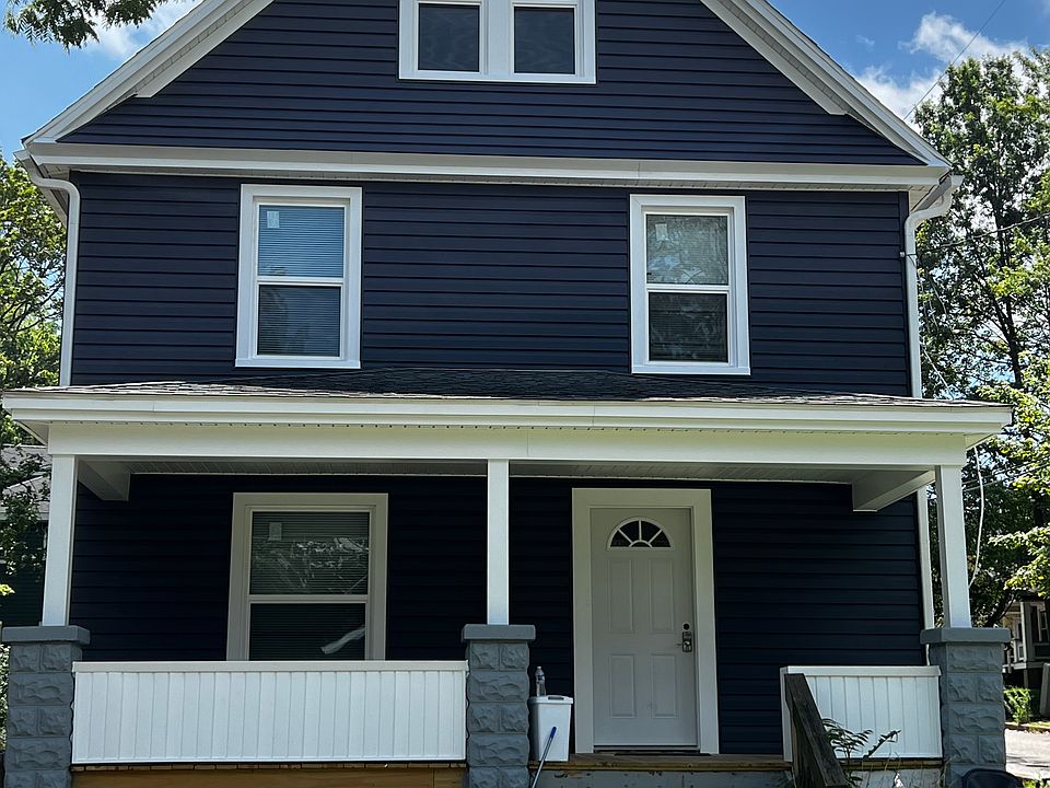 1st image of 316 College Ct #1
