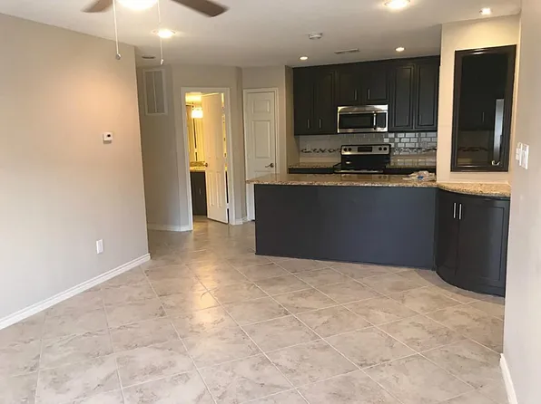 2120 El Paseo St APT 307, Houston, TX 77054