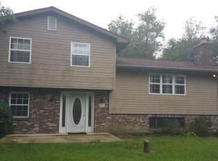 297 Pleasantview Dr, Midland, PA 15059