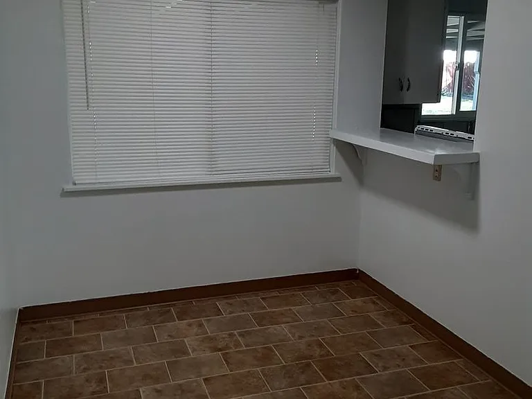 5015-5021 Shasta Way — Photo 5