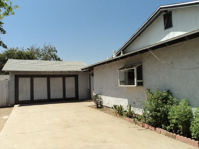 2nd image of 10079 Estacia St