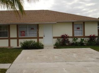 4816 Arthur St, Palm Beach Gardens, FL 33418