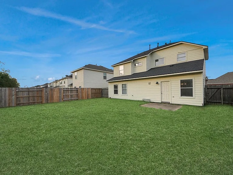 6702 Albion Crescent Dr — Photo 32