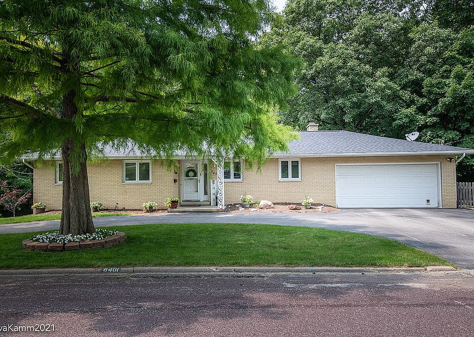 1st image of 6401 N Brookwood Ln