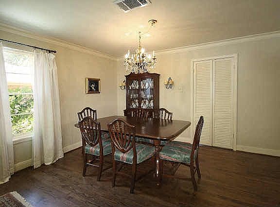 4th image of 4149 Beechwood Ln