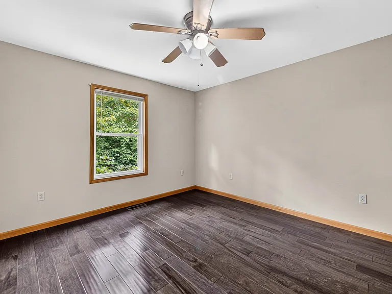 6 Hadley Ln — Photo 33
