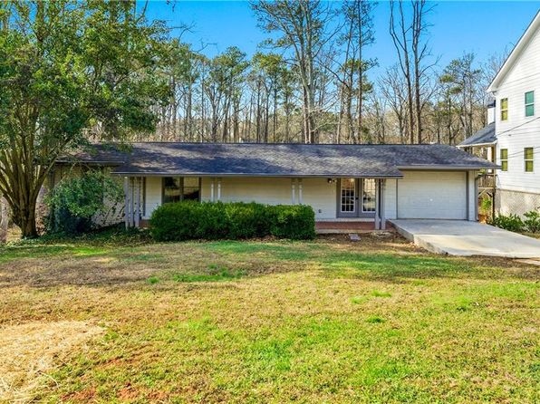 1593 Bubbling Creek Rd NE