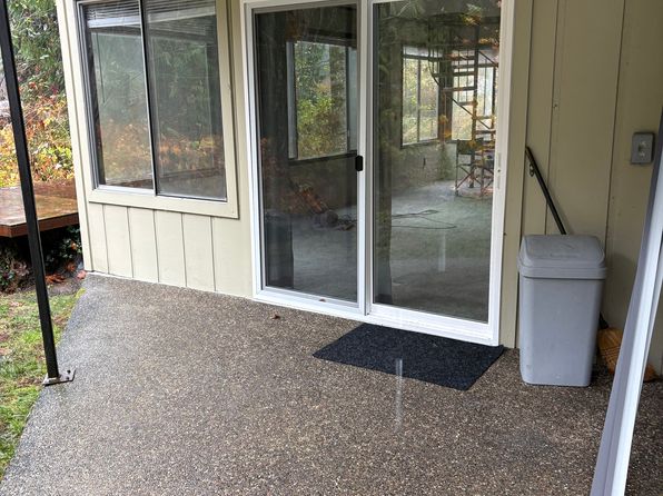 70 NE Elfendahl Pass Rd