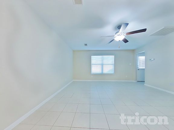 3rd image of 709 Totem Trail Dr
