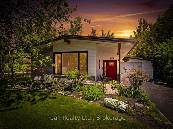 1344 Royal Dr, Peterborough, ON K9H 6R8