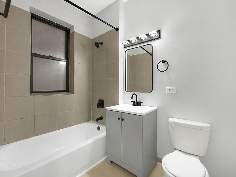 5047 S Champlain Ave #634-E — Photo 43