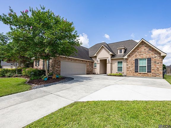 3rd image of 4816 Harbor Ln