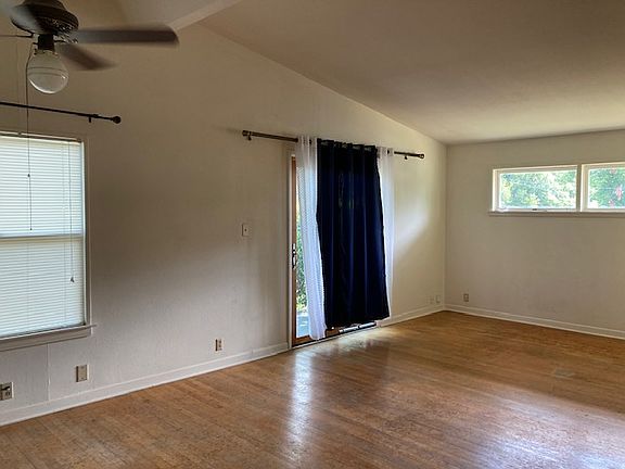 4th image of 131 Southill Rd