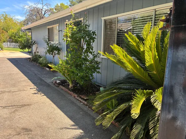 2663 Irwin Rd, Redding, CA 96002
