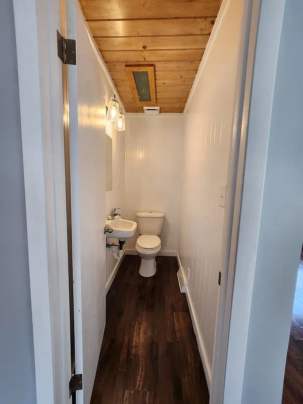 4 bed, 1.5 bath, 1248 sqft, $1,800 — Photo 4