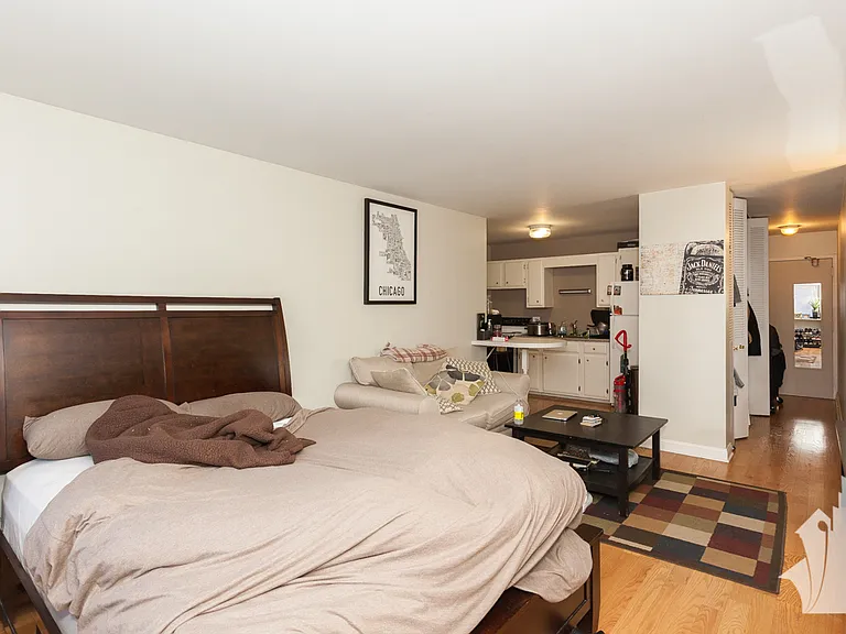 607 W Wrightwood Ave #305 — Photo 7