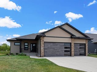 1060 Harrison St, North Liberty, IA 52317