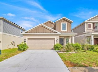 933 Jackson Ave, Davenport, FL 33837