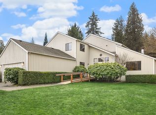 19111 SE 47th Pl, Issaquah, WA 98027