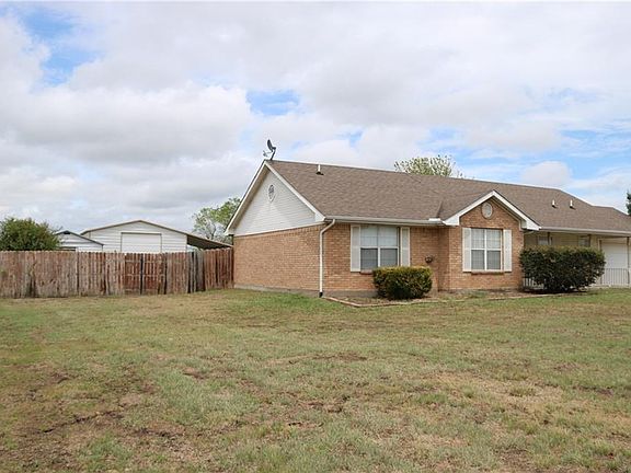 4th image of 4560 County Road 2604