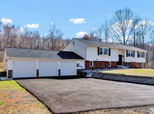 111 Mountain Road, Granby, CT 06060