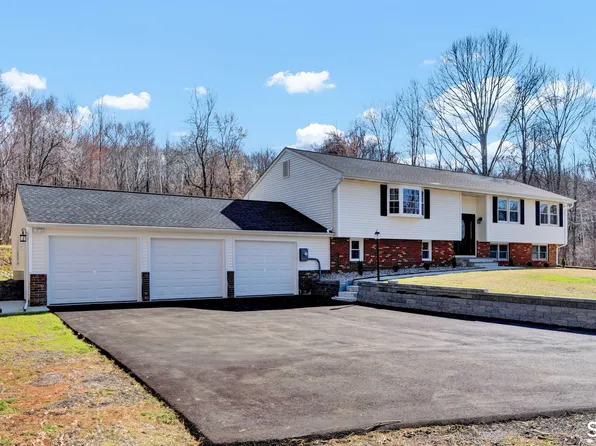 111 Mountain Road, Granby, CT 06060