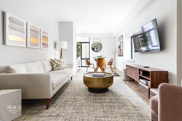 Rented by MNS | media 3