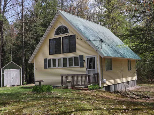 34 Robin Shore Drive, Canterbury, NH 03224