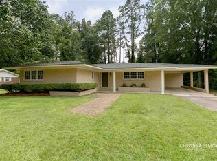 42 Valley Rd, Hawkinsville, GA 31036