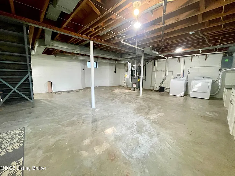 129 Heady Ave — Photo 12