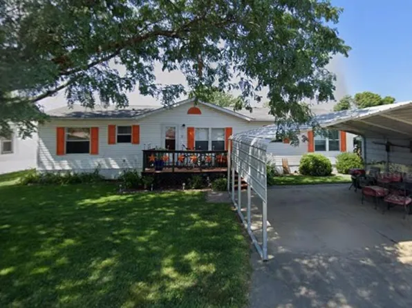 3104 S 20th St, Council Bluffs, IA 51501