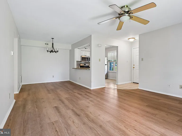 203 Sedgefield Dr #A — Photo 10