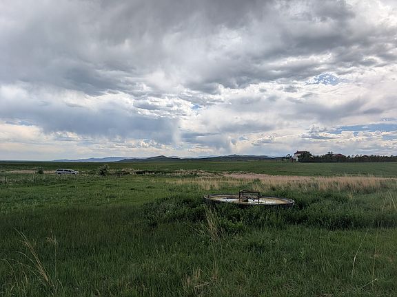 3rd image of 2728 W County Road 80
