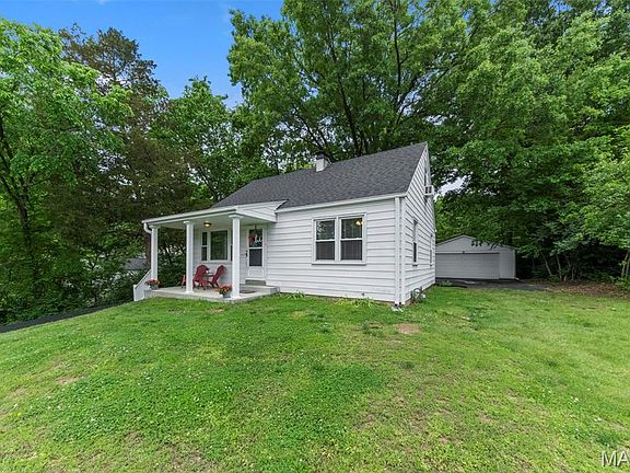 2nd image of 3323 Marbury Dr
