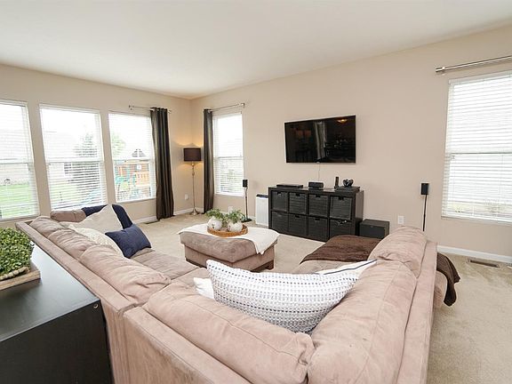 5th image of 7915 Highbrook Dr
