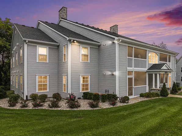 4101 Inverness St #1, Dexter, MI 48130