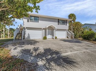 7836 Grande Pine Rd, Bokeelia, FL 33922