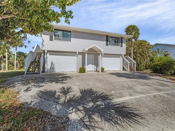 7836 Grande Pine Rd, Bokeelia, FL 33922