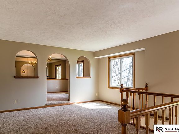 4th image of 2214 Lucille Dr