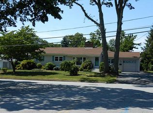 139 Belvedere Dr, Cranston, RI 02920