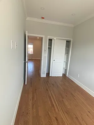 Rented by Hudson Exclusive Inc | media 43