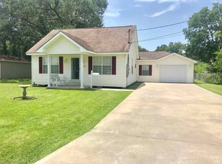 2526 Avenue E, Nederland, TX 77627