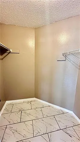 2424 Park Place Dr — Photo 15