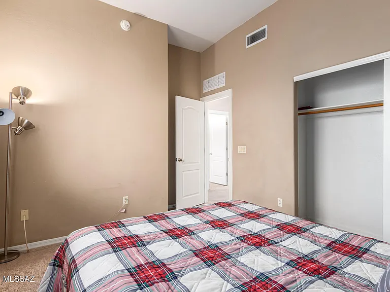 952 W Calle Estrella De Noche — Photo 22