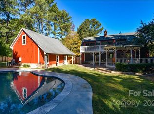 104 Caldwell Ln, Davidson, NC 28036