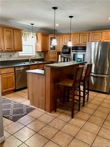 11 Harwood Drive, Danbury, CT, 06810