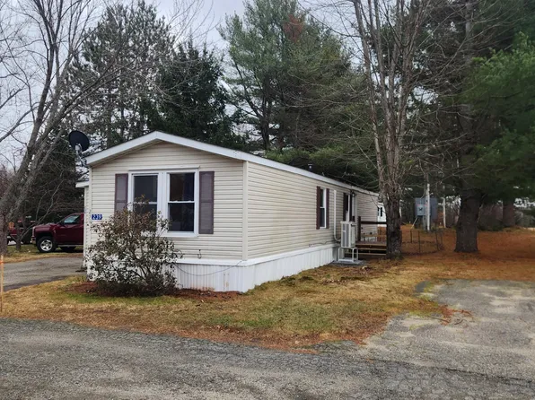 239 Kellys Mobile Home Park, Millinocket, ME 04462